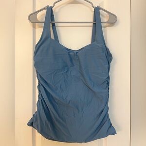 Athleta square neck tankini top 38 B/C